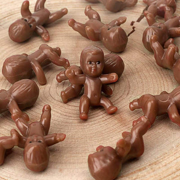 JUXINGDAZYF dark brown baby doll ideal for baby shower games.