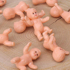 JUXINGDAZYF King Cake Babies open arms design adds charm