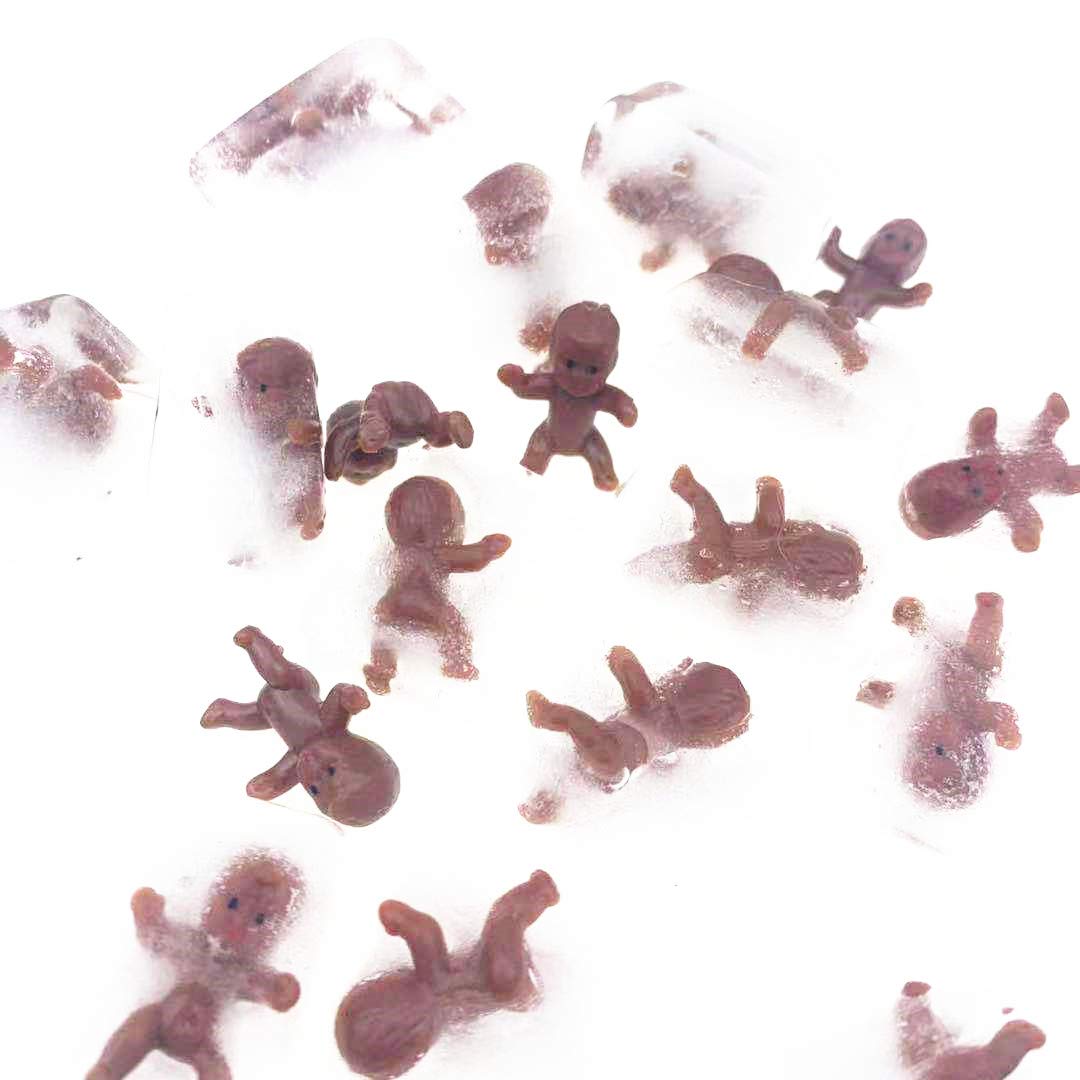 JUXINGDAZYF set of 60 mini babies for versatile party projects.