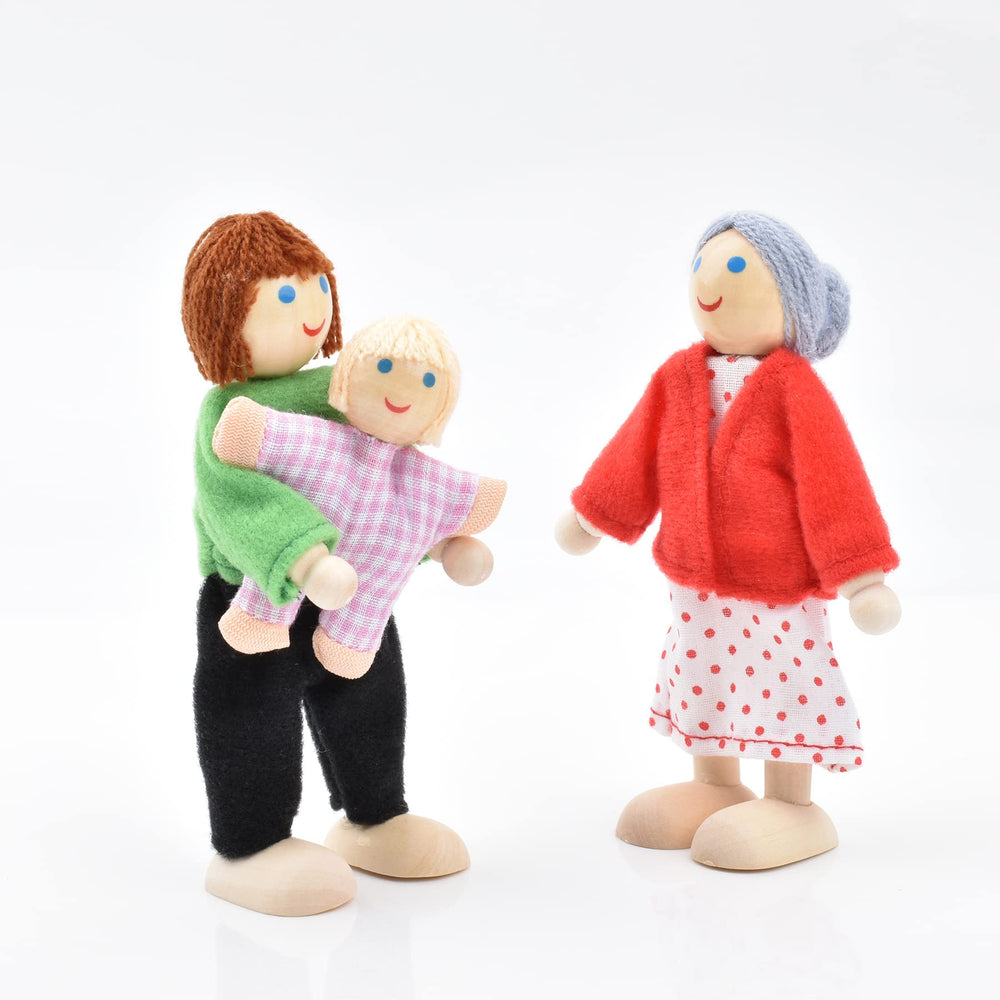 Jzszera grandparents, parents, and children offer varied roles for family-centered role play.