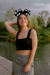 KARETT Glitter ears close-up shows soft materials