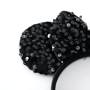 KARETT Mini Mouse Ears Bow Headband, adorable detail for photos and events.