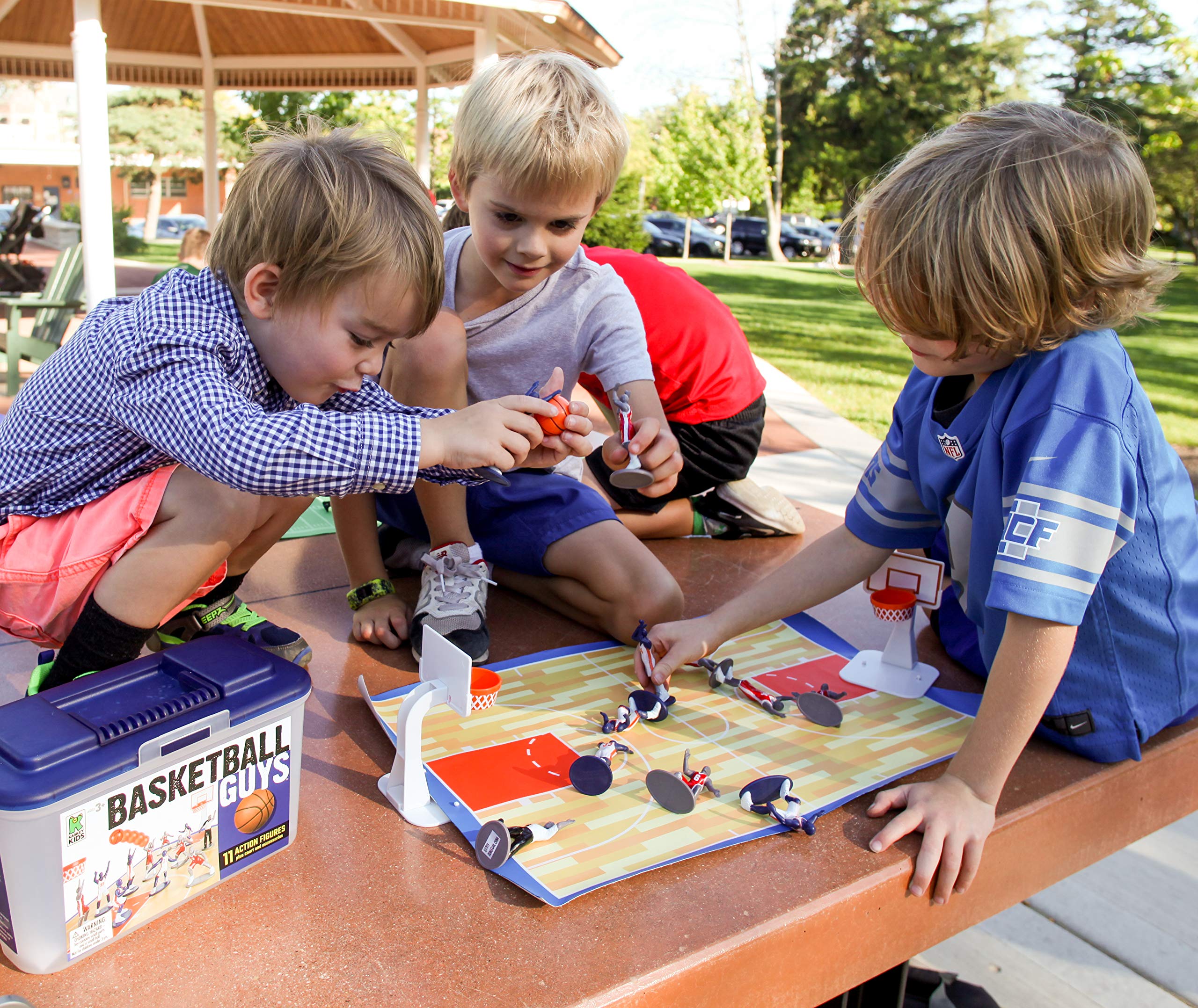 Kaskey Kids hoops set enables energetic scoring and pretend matches
