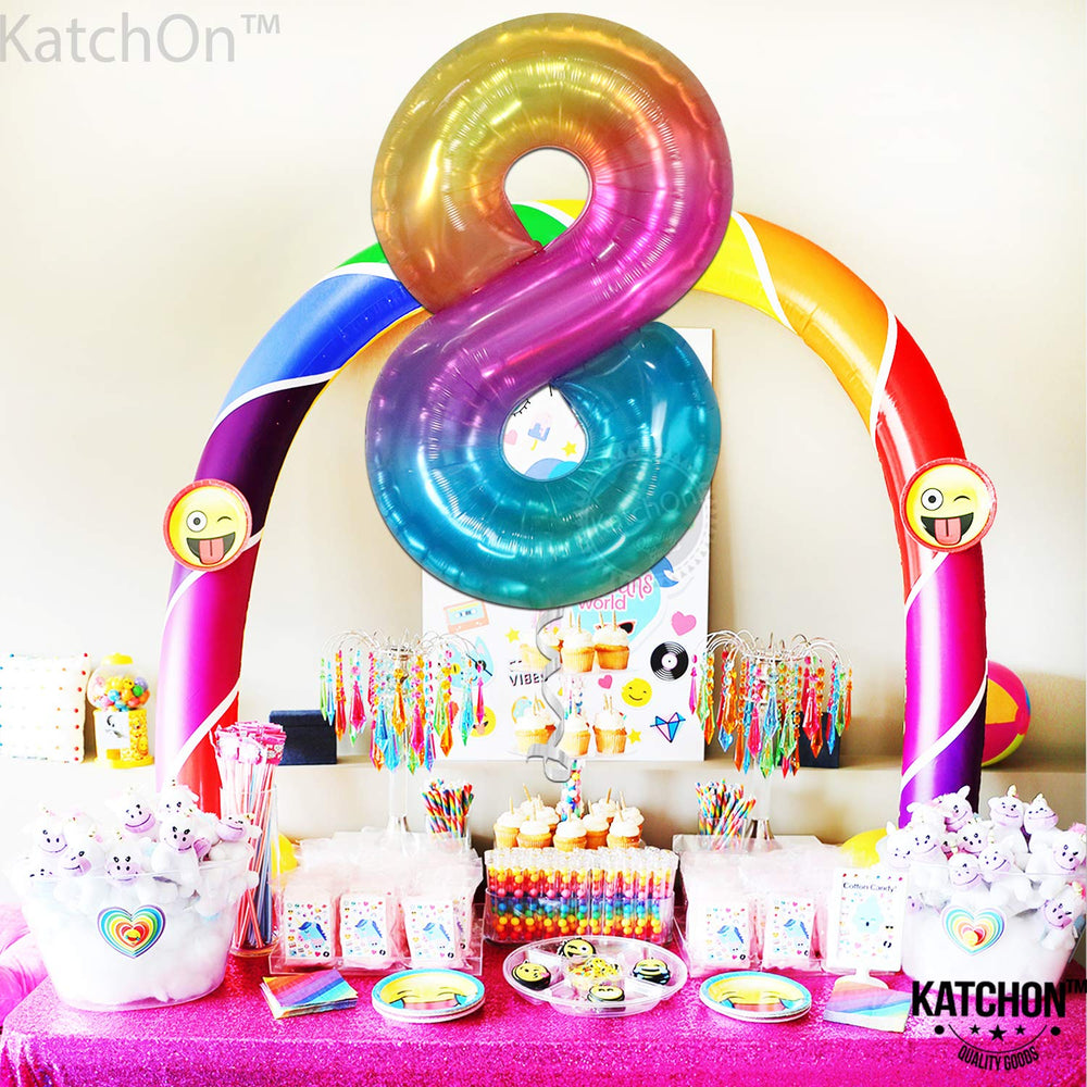 KatchOn 8 balloon with white ribbon, easy to display