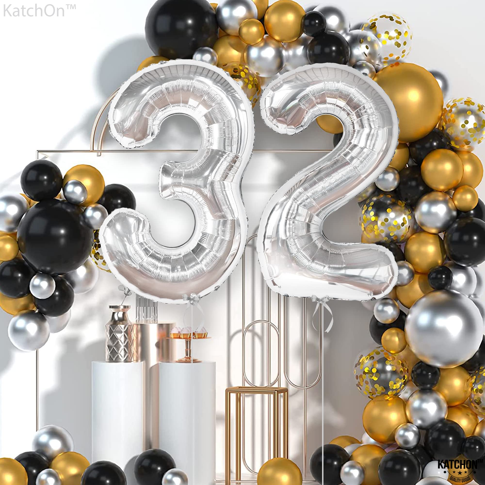 KatchOn silver 32 balloon creates a dramatic photo backdrop