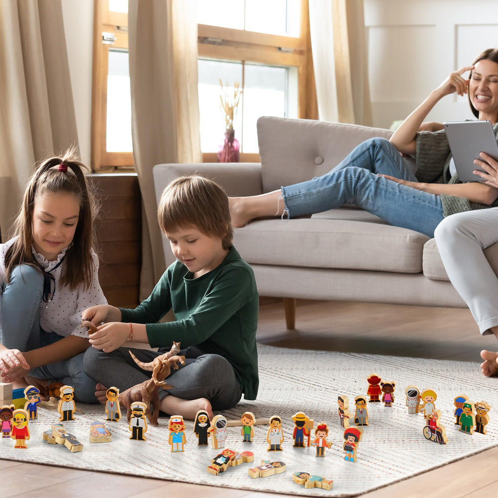 Complete 36-piece Kathfly wooden set for varied role-play scenarios.