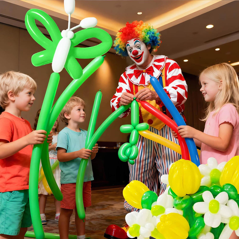 KAWKALSH family-friendly balloons encourage parent-child crafting and bonding.