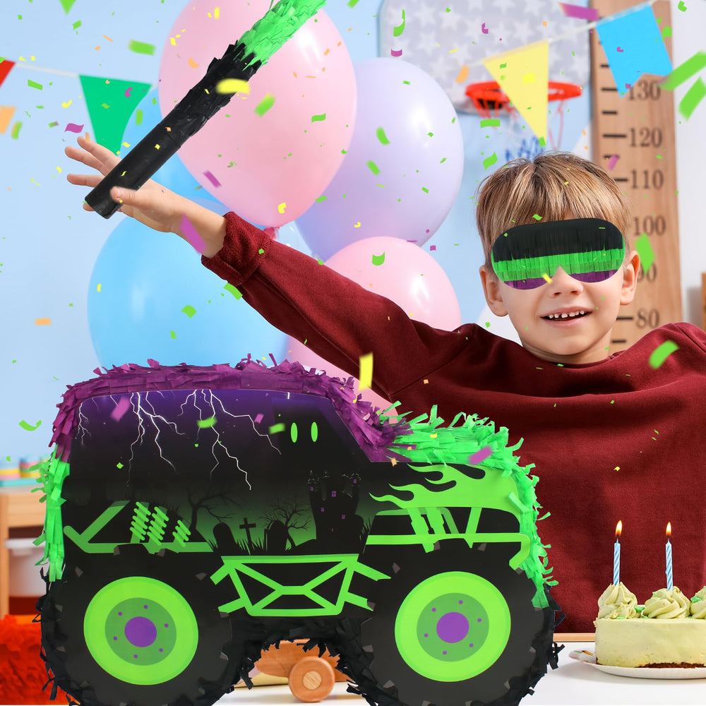 Kedaijin pinata doubles as a fun photo prop for milestone celebrations.