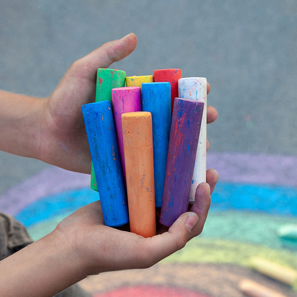 Bright eight-color Keebor chalk set inspires creative sidewalk drawings