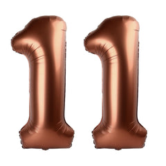 Kelfuoya dark brown 11 balloon creates a striking birthday backdrop.
