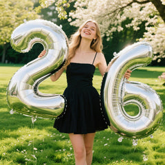 Kelfuoya easy-inflation foil balloon inflates quickly with straw or pump for quick setup.
