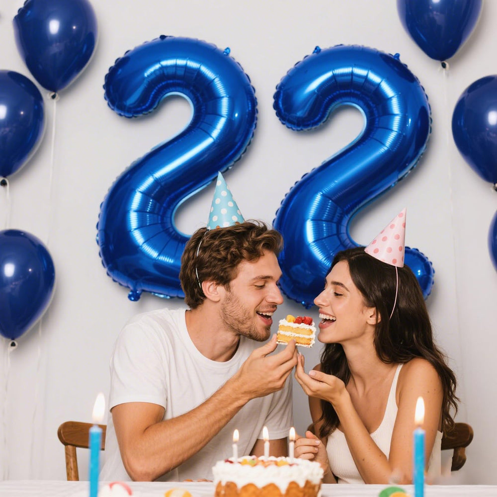 Kelfuoya event decor with navy blue 22 balloon