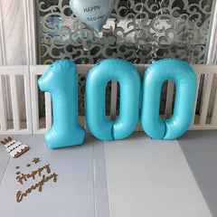Kelfuoya foil balloon 40-inch number 1, hero shot for memorable party backdrops
