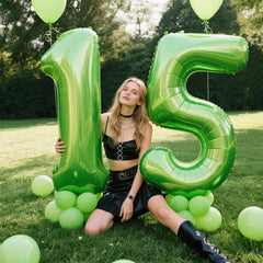 Kelfuoya giant number 5 balloon creates a bold centerpiece for birthdays and anniversaries
