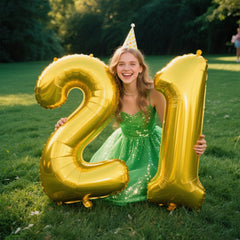 Kelfuoya gold foil number 12 balloon, close-up shows shimmering finish for photo-worthy moments