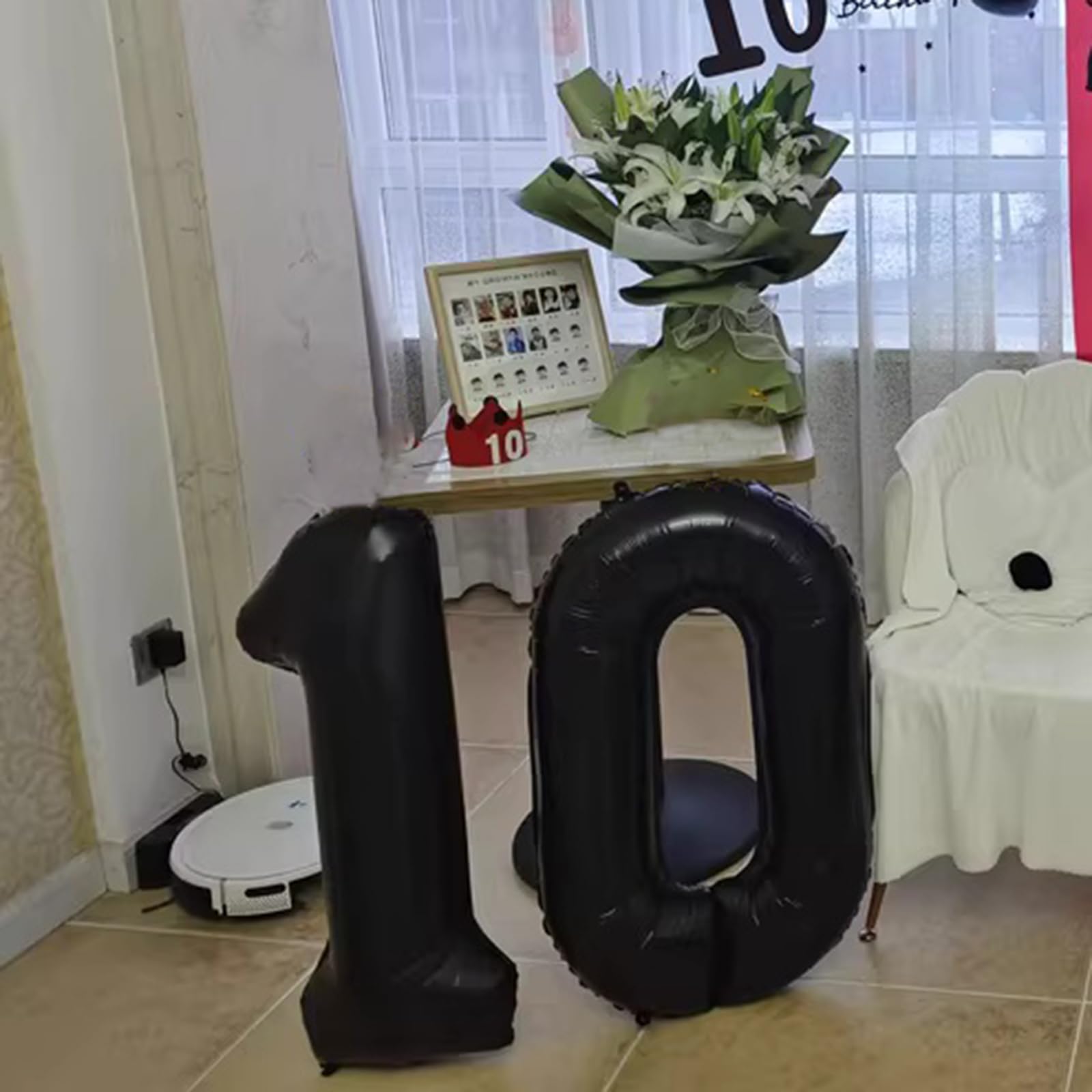 Kelfuoya durable Mylar balloon resists deflation with its self-sealing valve.