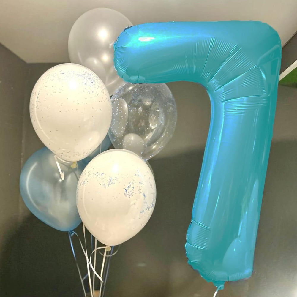Kelfuoya number 17 blue foil balloon highlights milestone moments with style