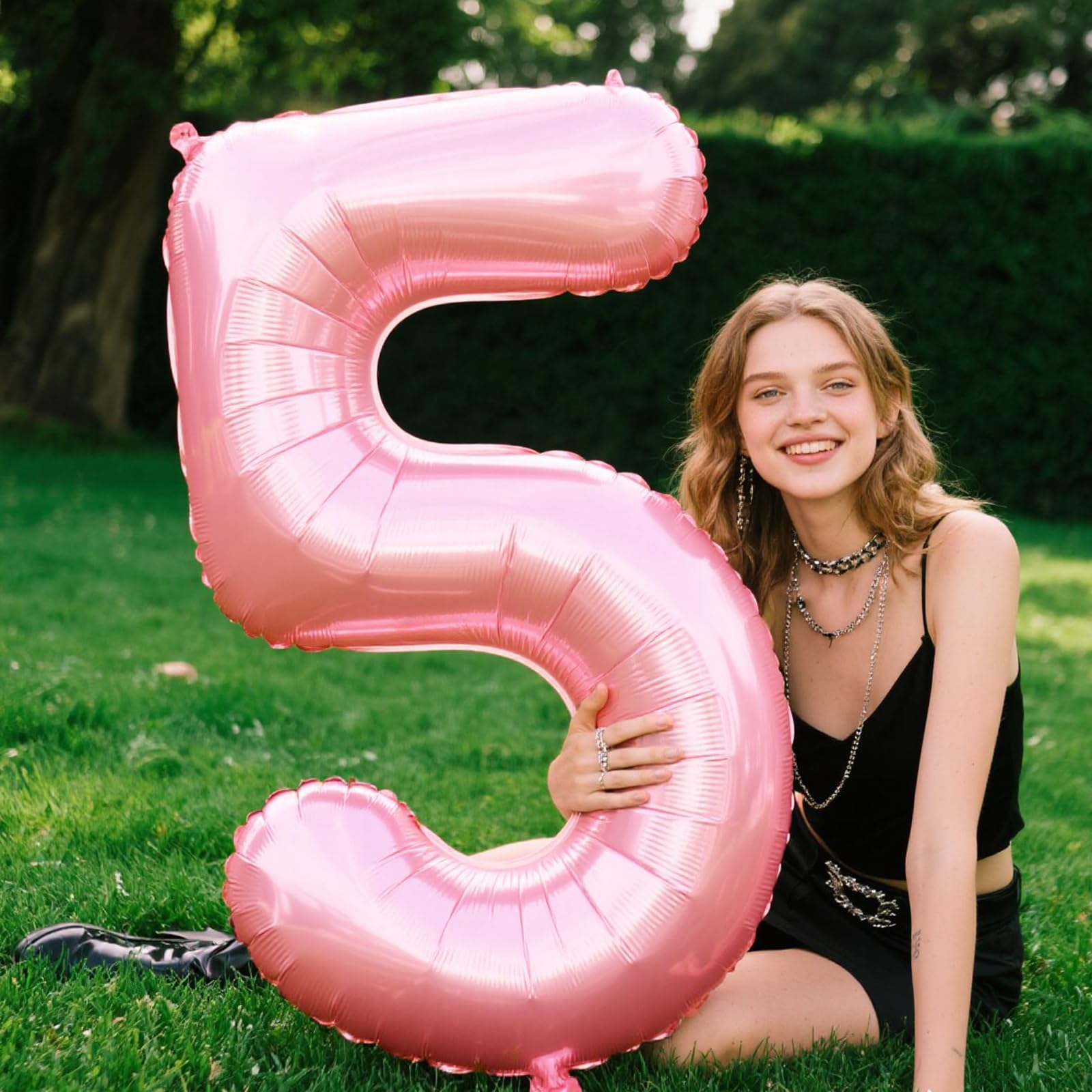 Kelfuoya number five pearlescent pink balloon for stylish milestone celebrations.