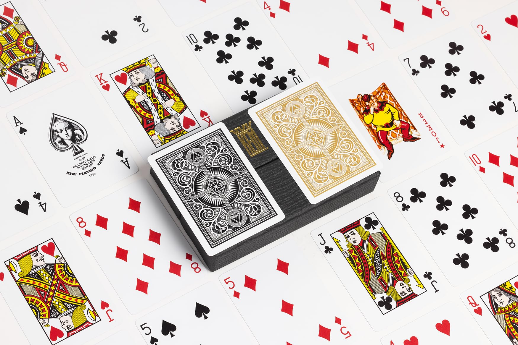 KEM Arrow Black and Gold premium packaging is gift-ready and display-worthy.