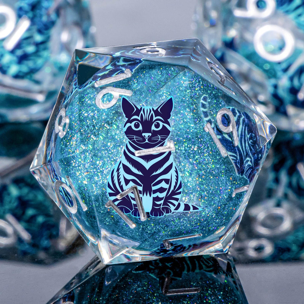 KERWELLSI cat liquid core blue D4 die, immersive tabletop play