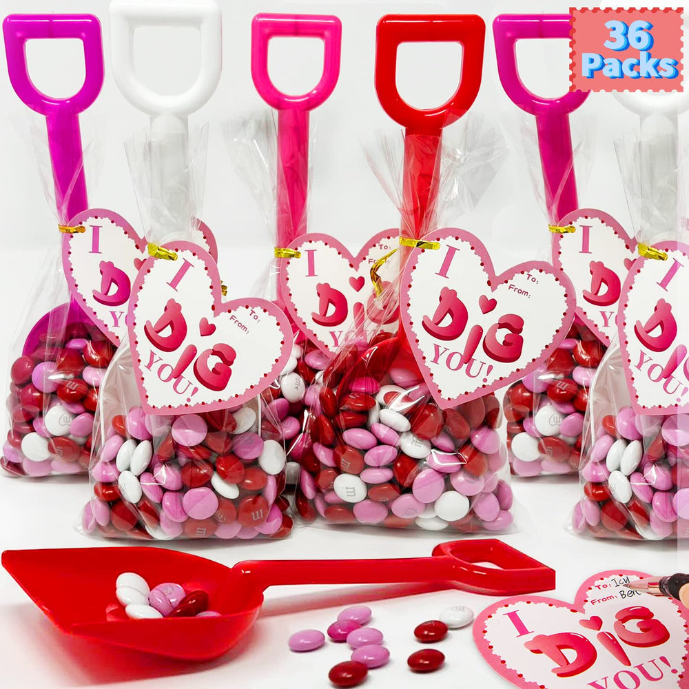 KIDDOKIDS valentines set with shovels and bags for classroom exchanges.
