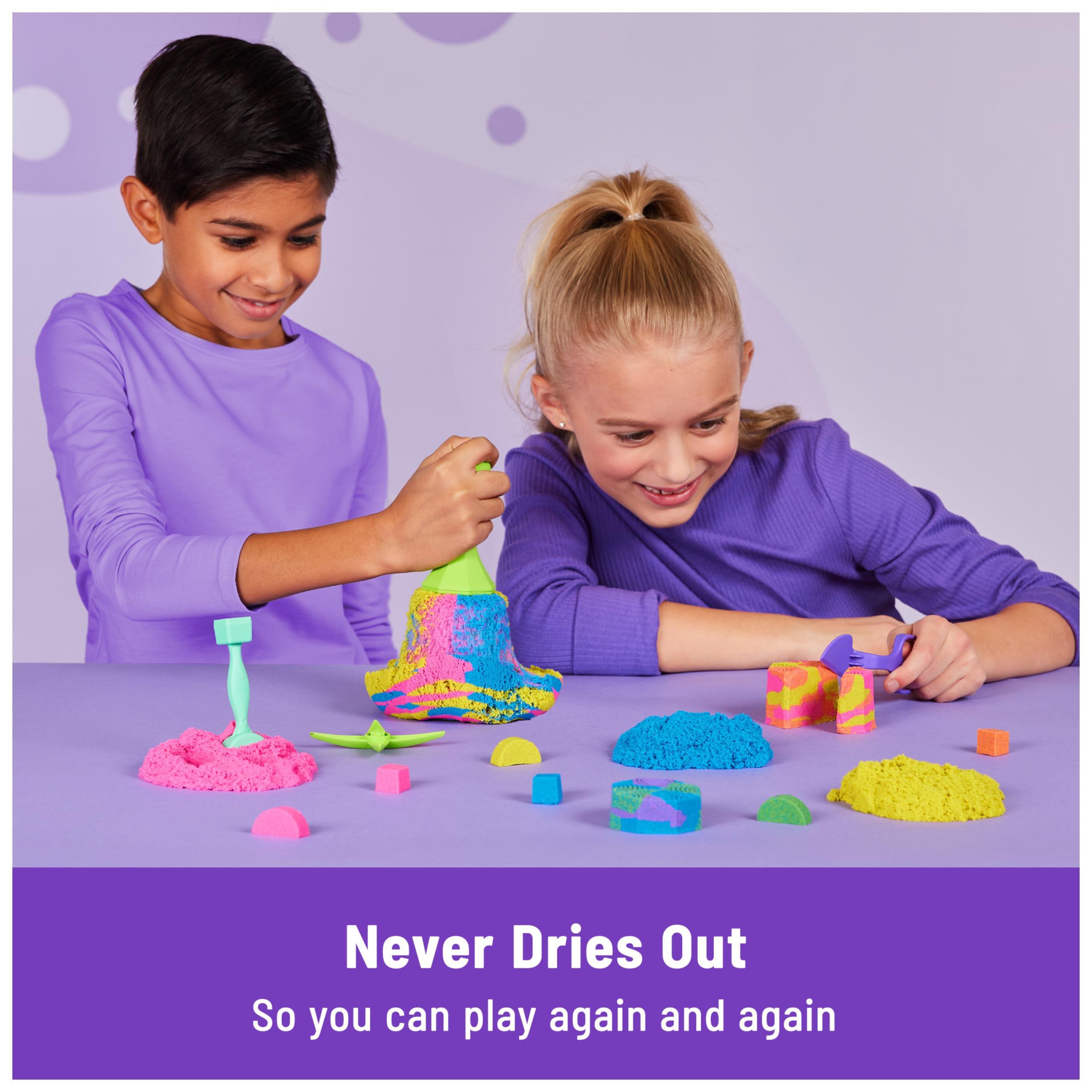 Kinetic Sand tools set with Squisher Handle for sculpting