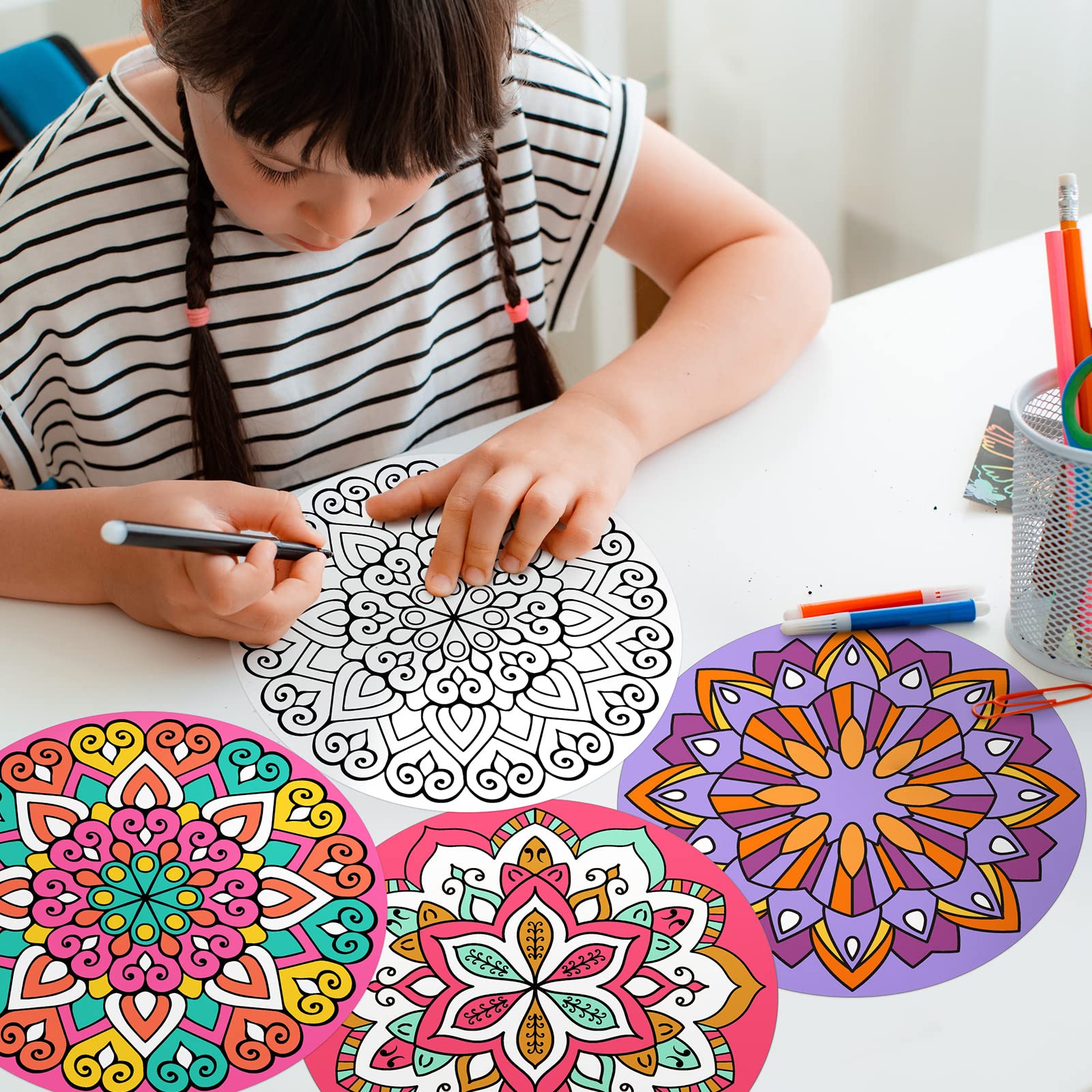 Kinlop mandala coloring cards are ideal for family crafting.