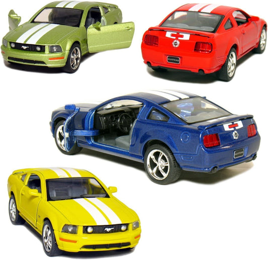 KiNSMART 2006 Mustang GT 1:38 die-cast model for display and collection