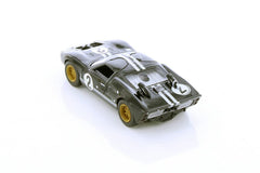 KiNSMART GT40 MKII Heritage black side view, collectible display piece