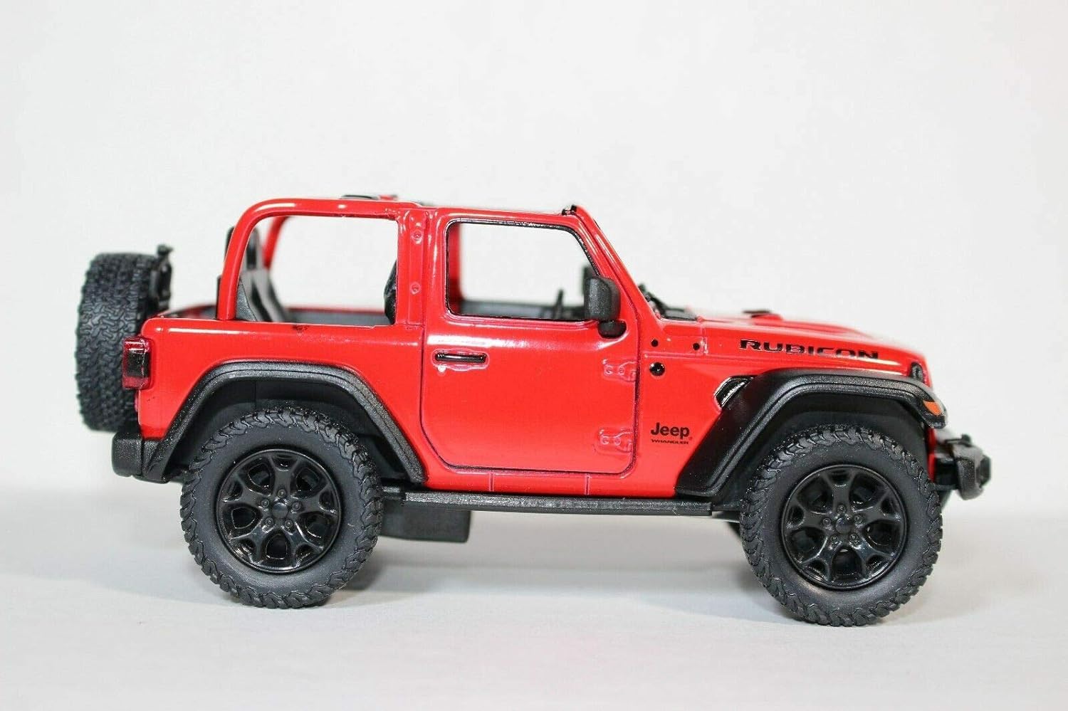 KiNSMART Jeep Wrangler Rubicon 1:34 scale badge details for collector display