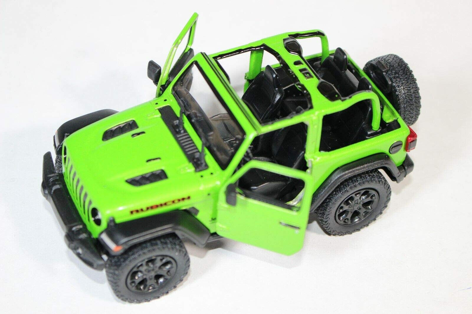 KiNSMART Jeep Wrangler Rubicon opening doors adds interactive play