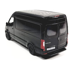 KiNSMART Sprinter pristine white finish reflects accurate Sprinter styling on shelf.