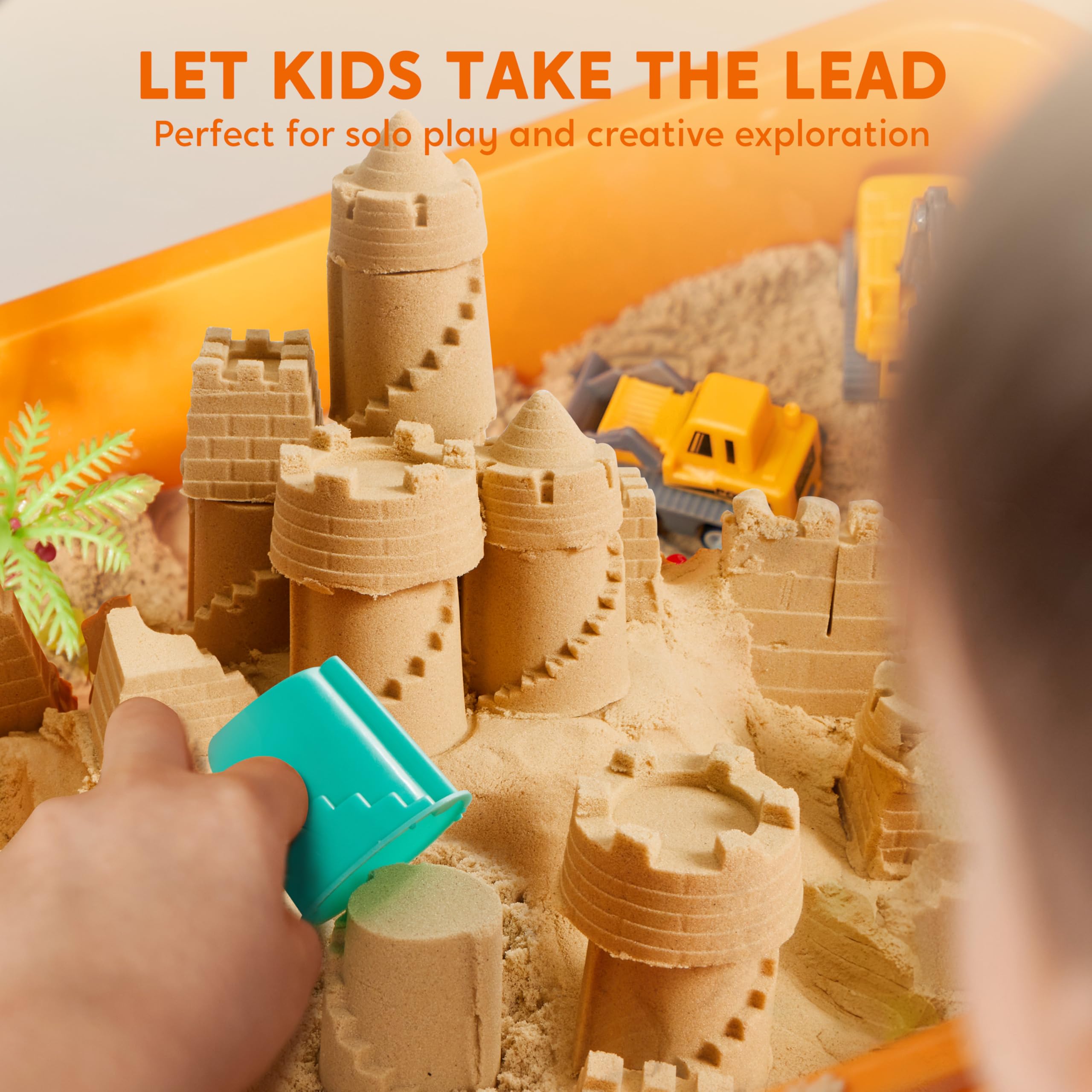 Klever Kits durable lid keeps contents contained for indoor and outdoor use