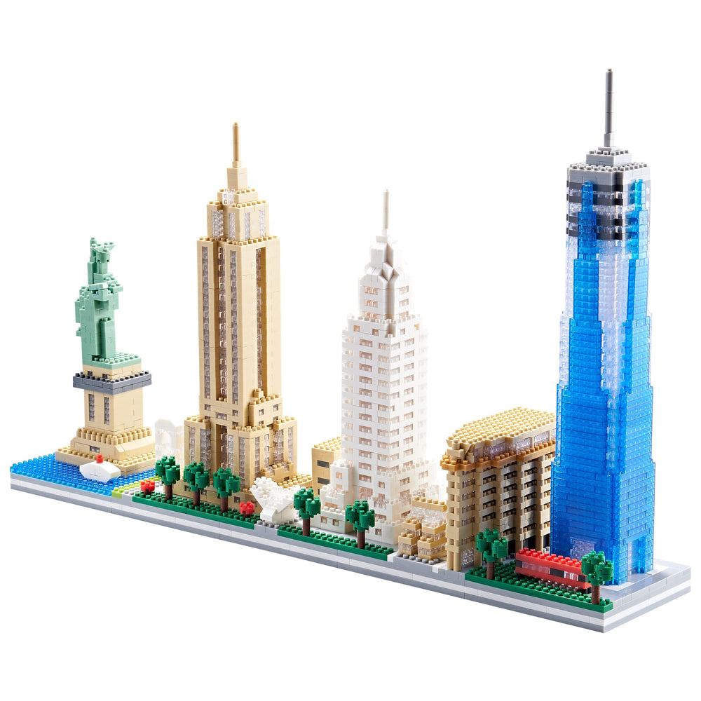 KLMEi Empire State Building model highlight for a towering NYC moment