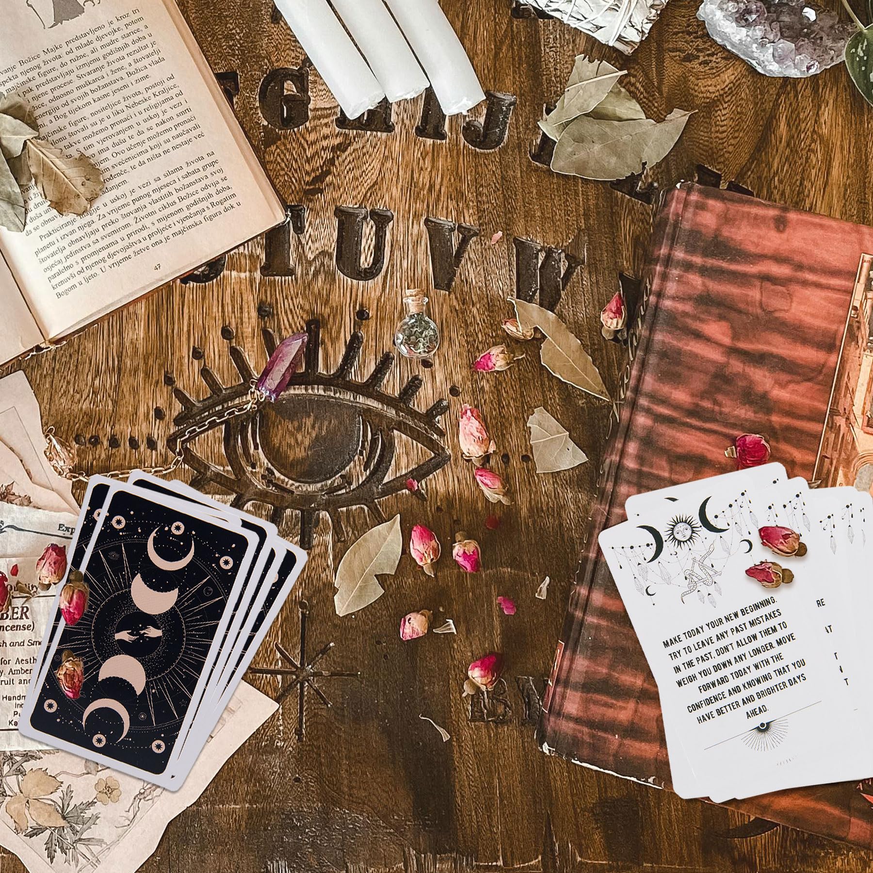 Knana Spirit Messages spread layout aids journaling and goals.