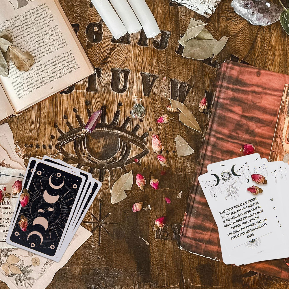 Knana Spirit Messages spread layout aids journaling and goals.