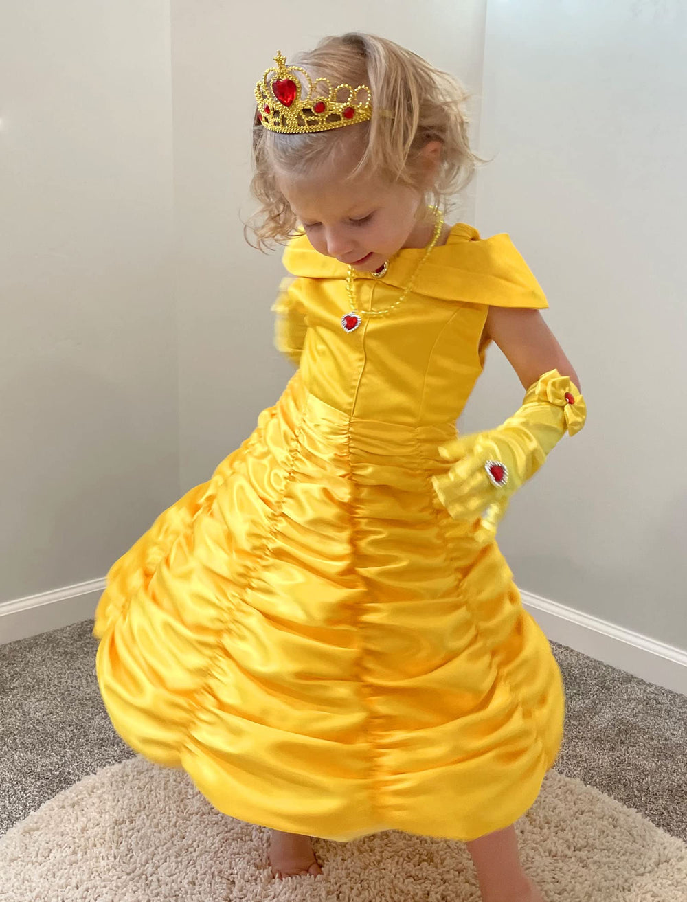 Knemmy princess dress peplum layer adds stylish structure.