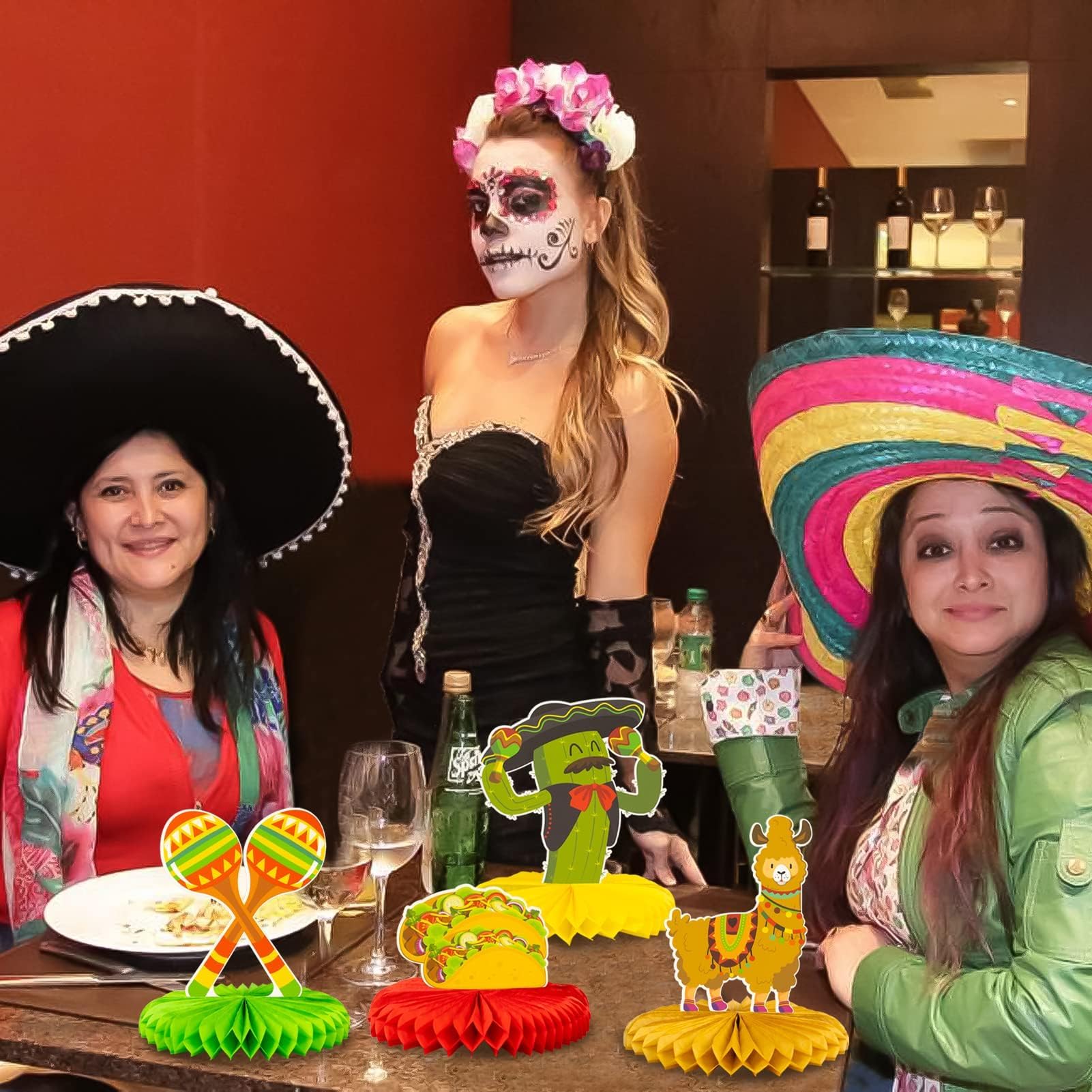 Kockuu fiesta table decor set creates instant ambiance.