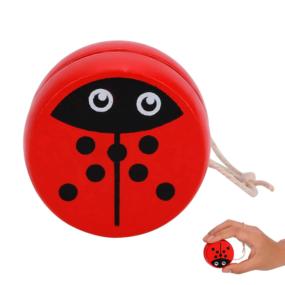 KooingTech Yoyo Beige color wooden ball with comfortable grip.