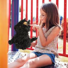 Kulupu Highland Cow Plush pillow usage demonstrates versatile nursery or sofa decor.