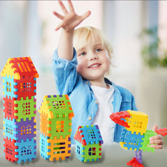KUTOI STEM-friendly blocks support spatial reasoning during hands-on construction.