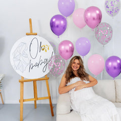 KUULBELA pink confetti balloon creates a shimmering river of stars.
