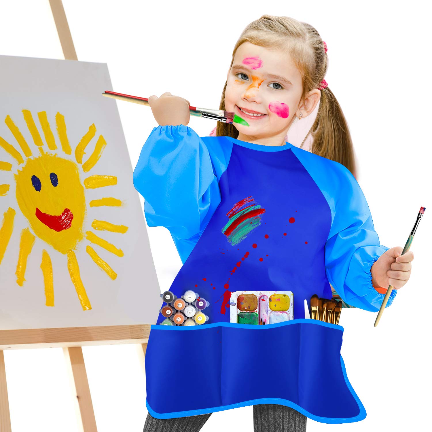 KUUQA art smock keeps clothes clean during painting sessions.