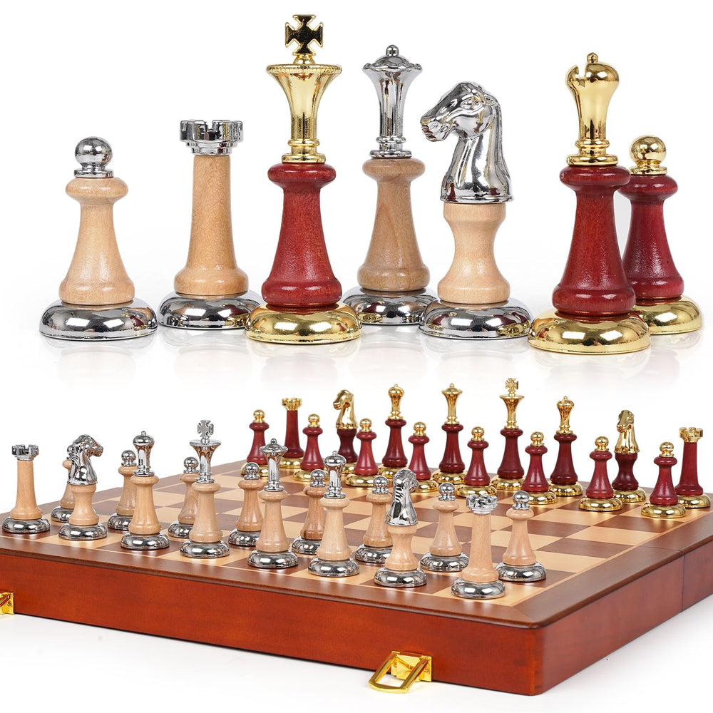 Kvintes large chess set board offers a smooth playing surface for comfortable gameplay