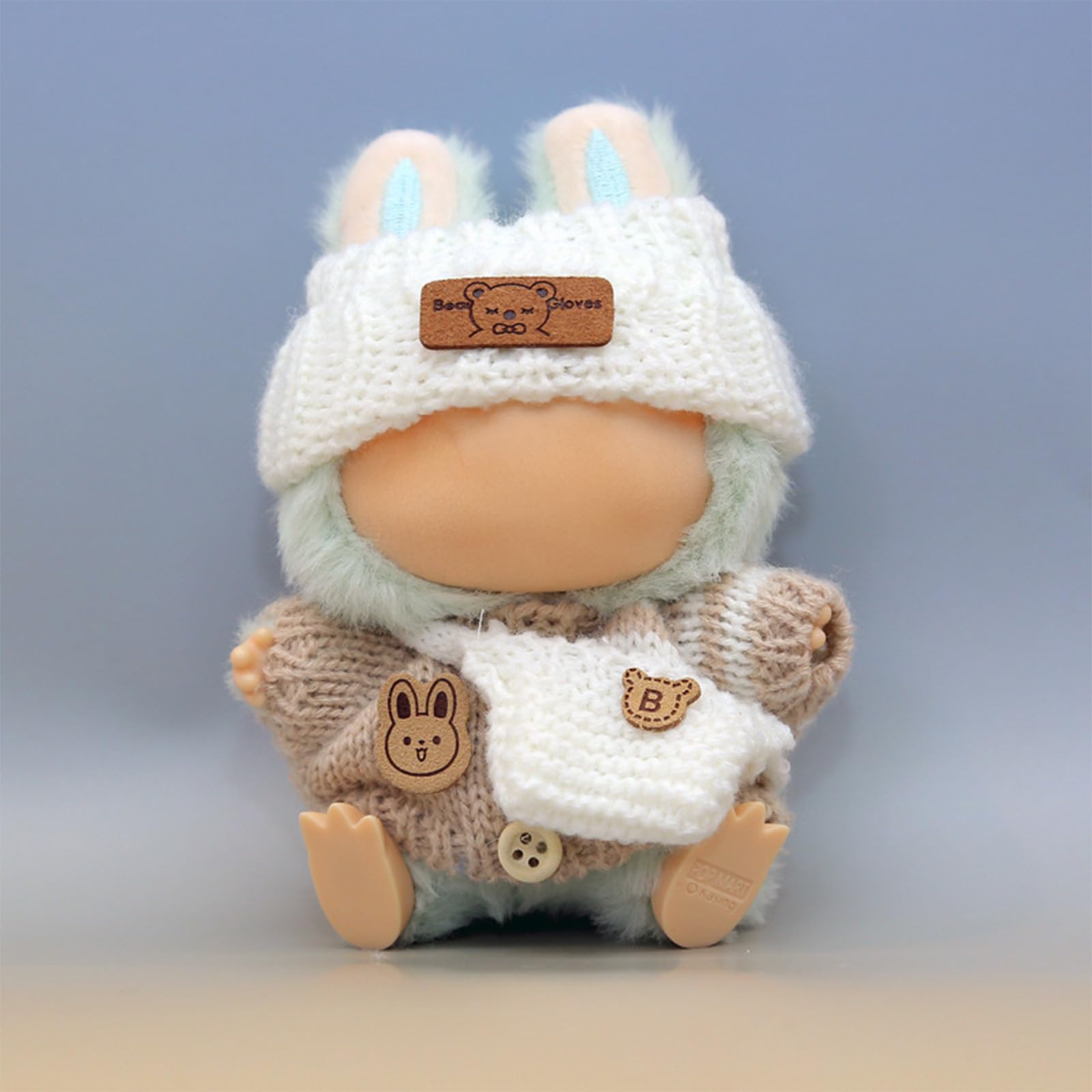 Labubu crochet 3-piece set beige close-up highlights adjustable dressing features.