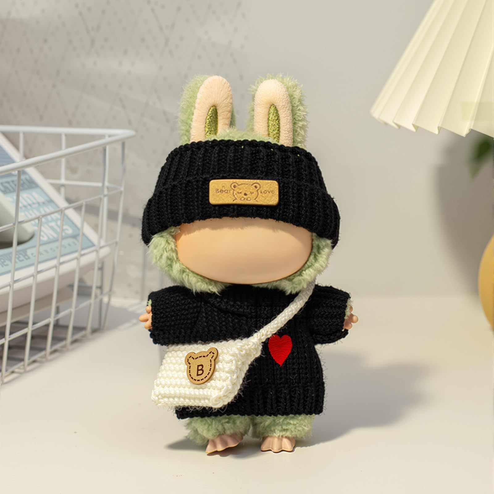 Labubu black hat for 17cm dolls, cute flair and warmth.