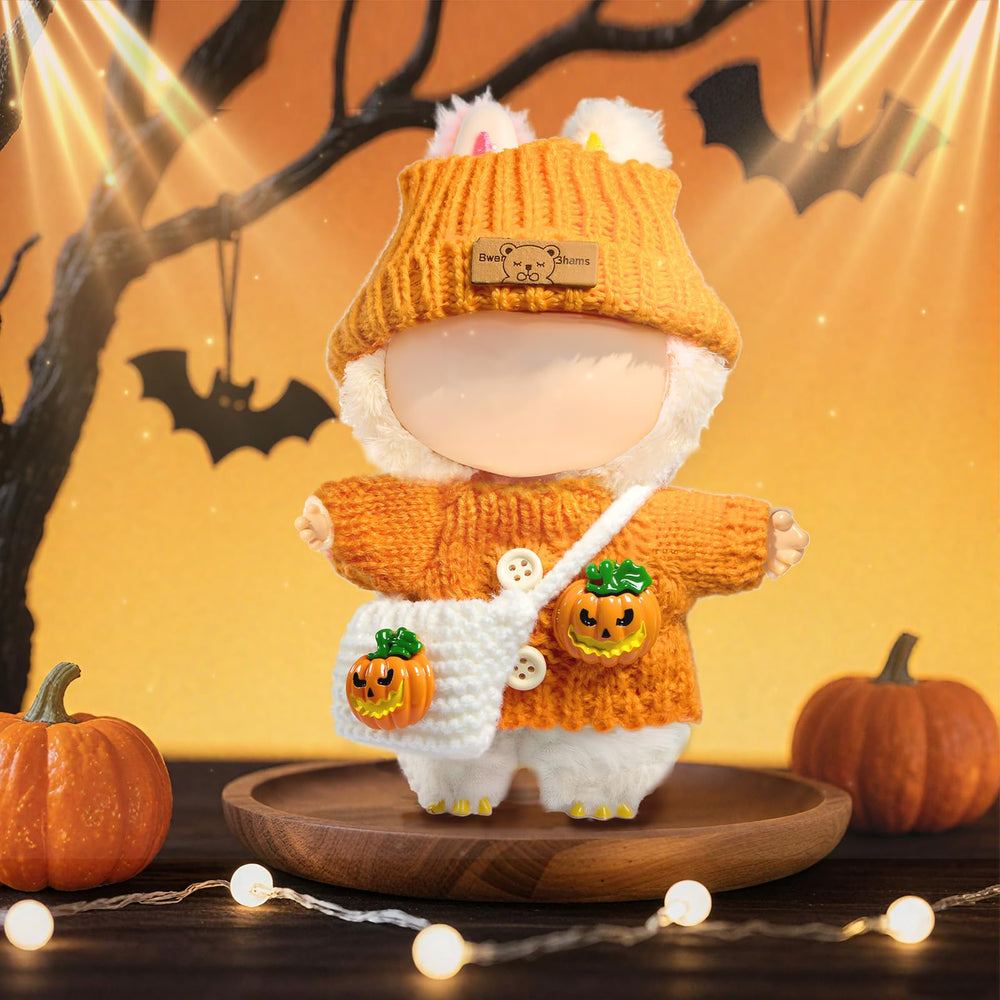 Labubu doll pumpkin hat close-up; snug fit for 17cm dolls