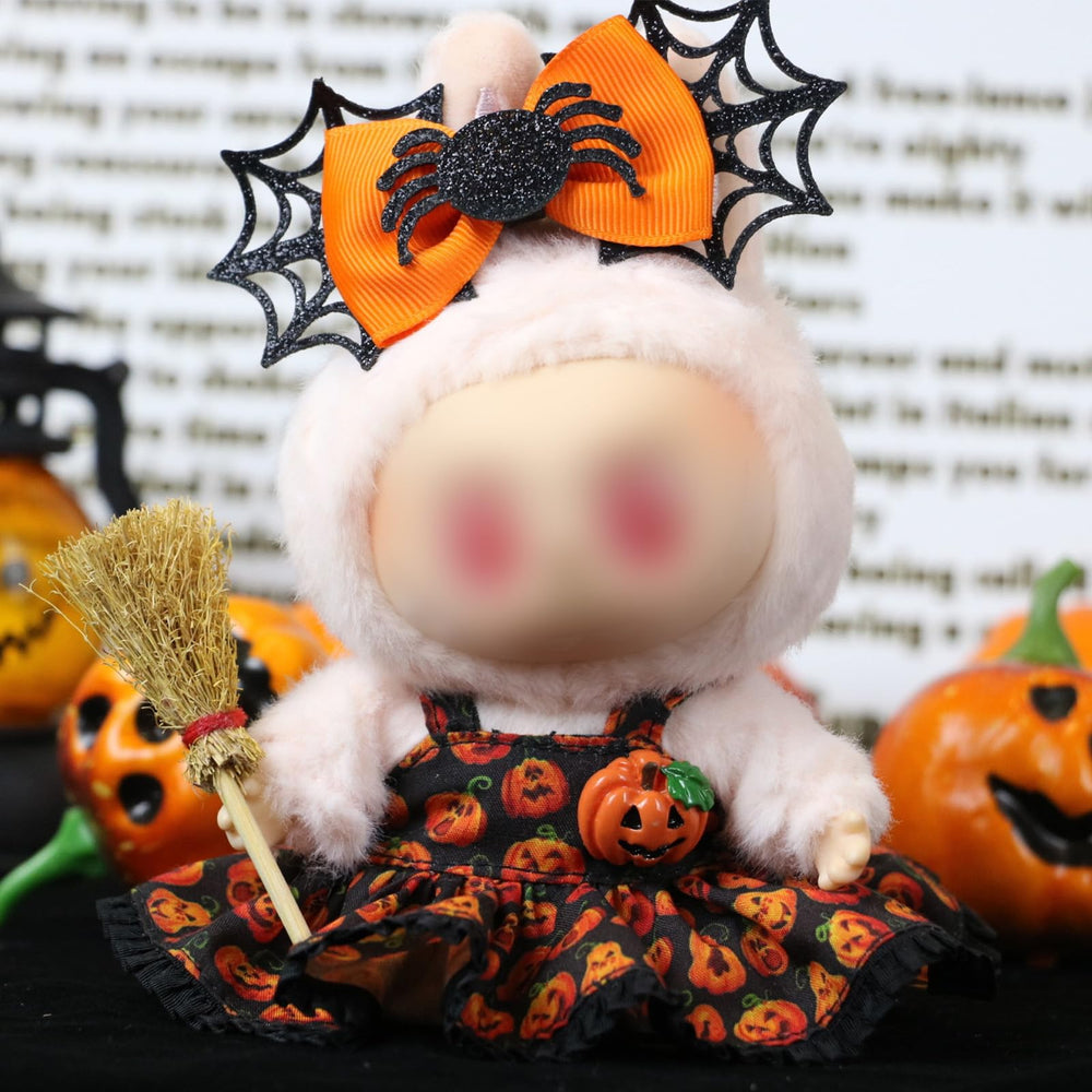 LABUBU pumpkin dress front view fits 17 cm dolls.