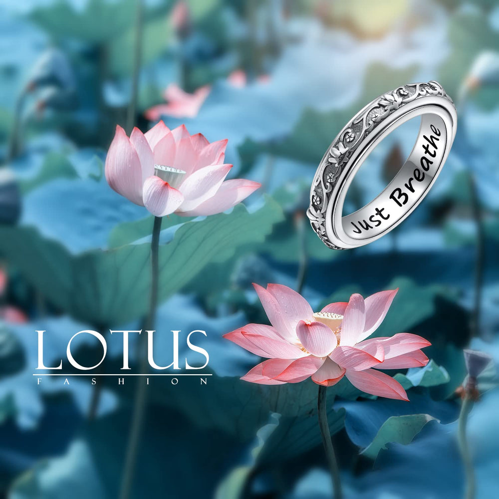 Ladytree ring's inner surface is scratch-resistant for comfortable wear.
