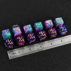LAMJAM 0.63-inch d6 counters with clear gold numerals